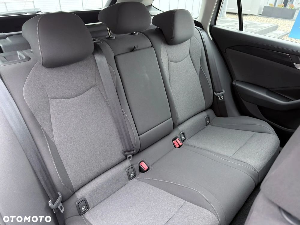 Volkswagen Passat 2024