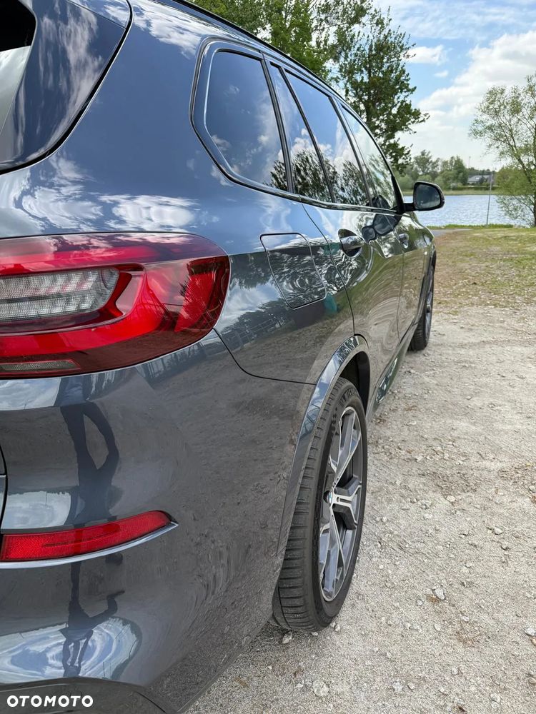 BMW X5 xDrive40d mHEV - 13