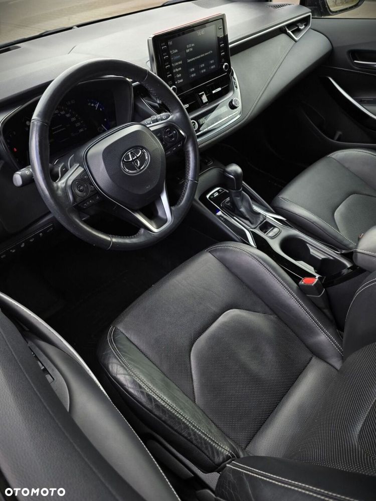 Toyota Corolla - 16
