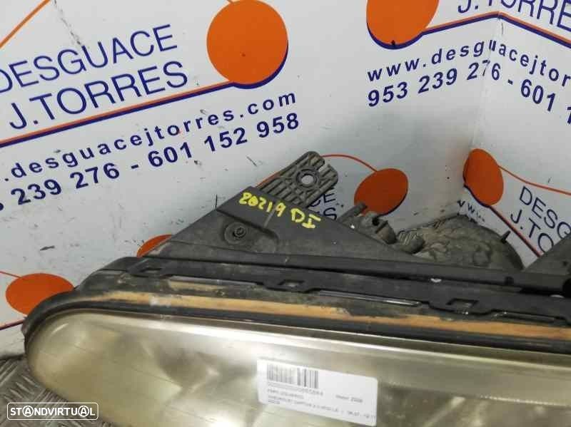 FAROL ESQUERDO CHEVROLET CAPTIVA 2009 - - 1