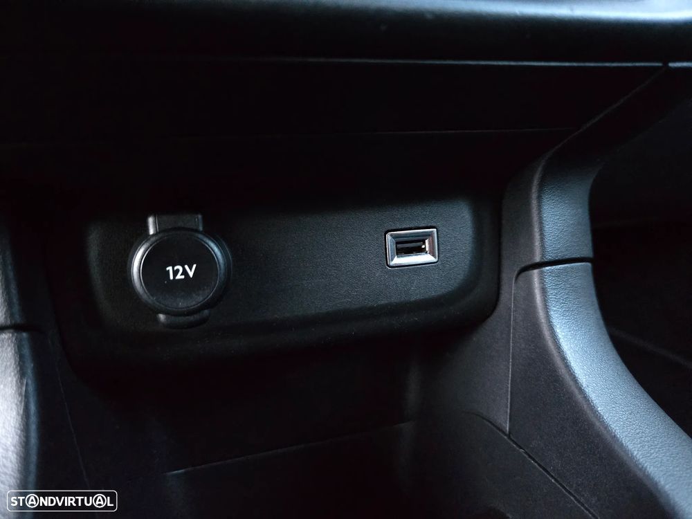 Citroën C3 Pure Tech S&S C-Series - 17