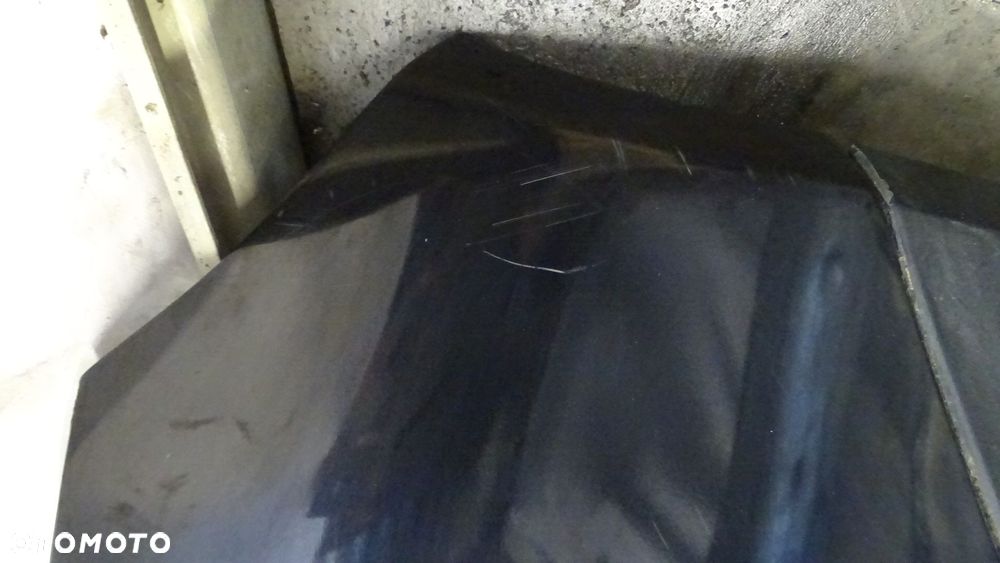 ZDERZAK TYŁ VOLKSWAGEN GOLF V 1.9TDI - 11