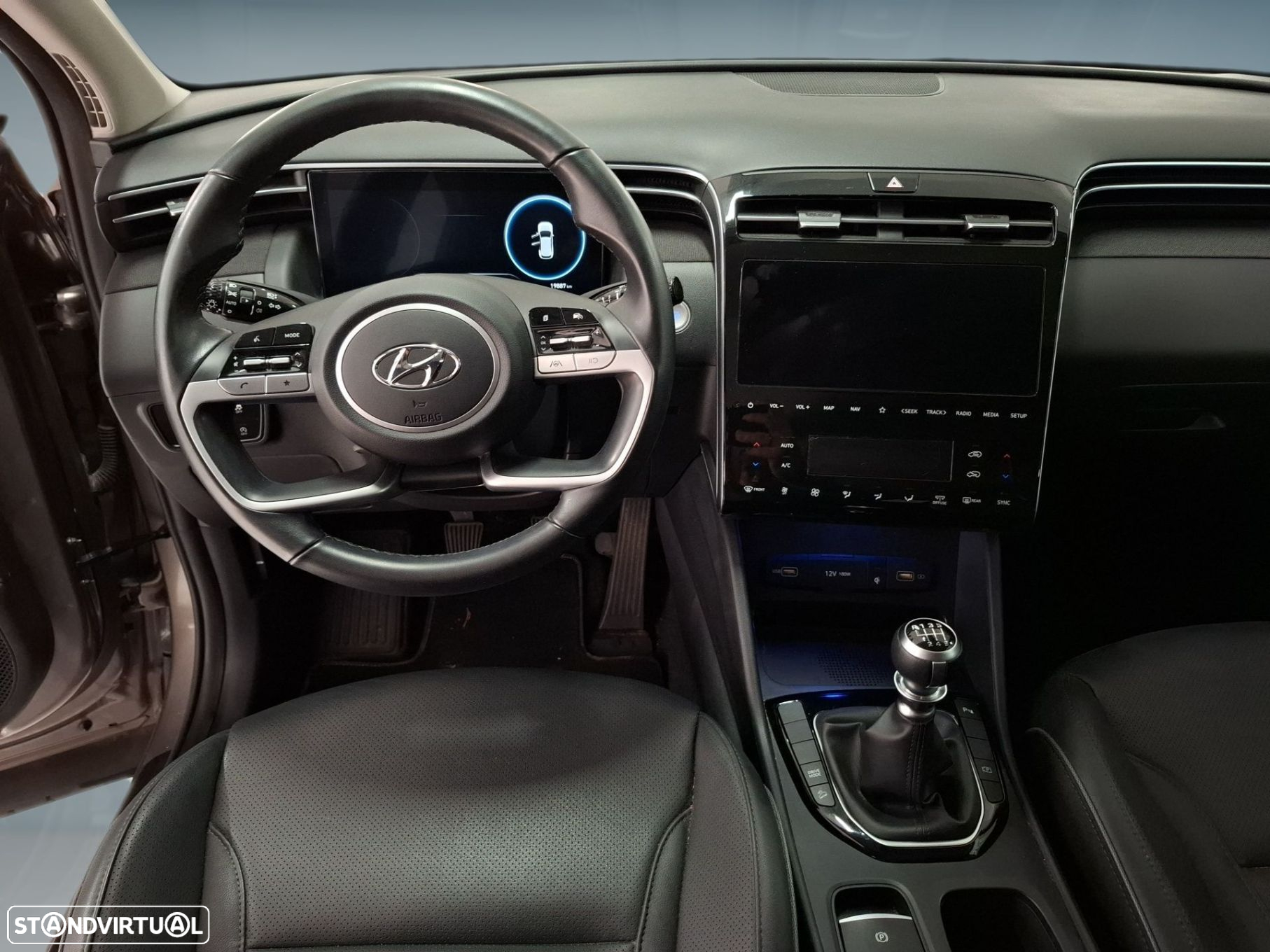 Hyundai Tucson 1.6 CRDi Vanguard - 13