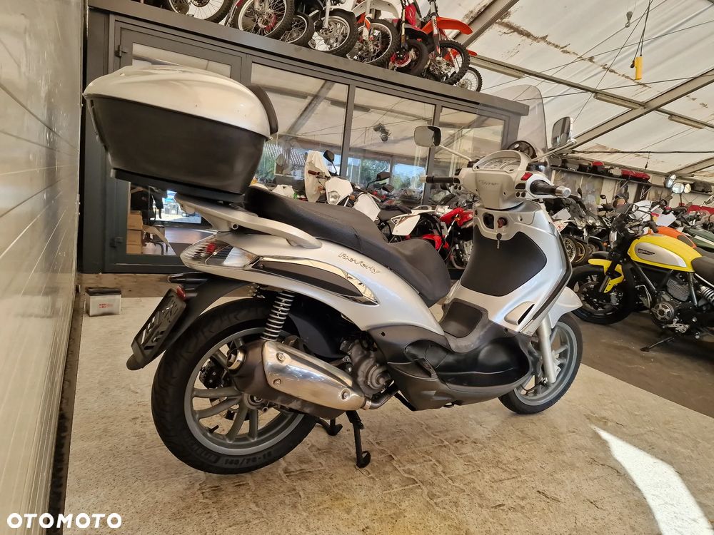 Piaggio Beverly - 15
