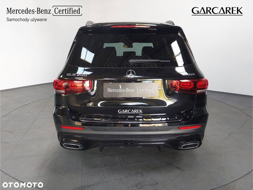 Mercedes-Benz GLB 200 4-Matic AMG Line 8G-DCT - 6