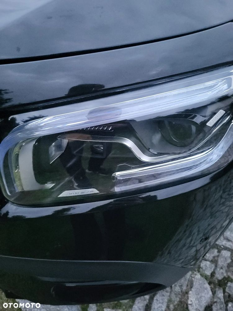 Mercedes-Benz GLB 200 d AMG Line 8G-DCT - 17