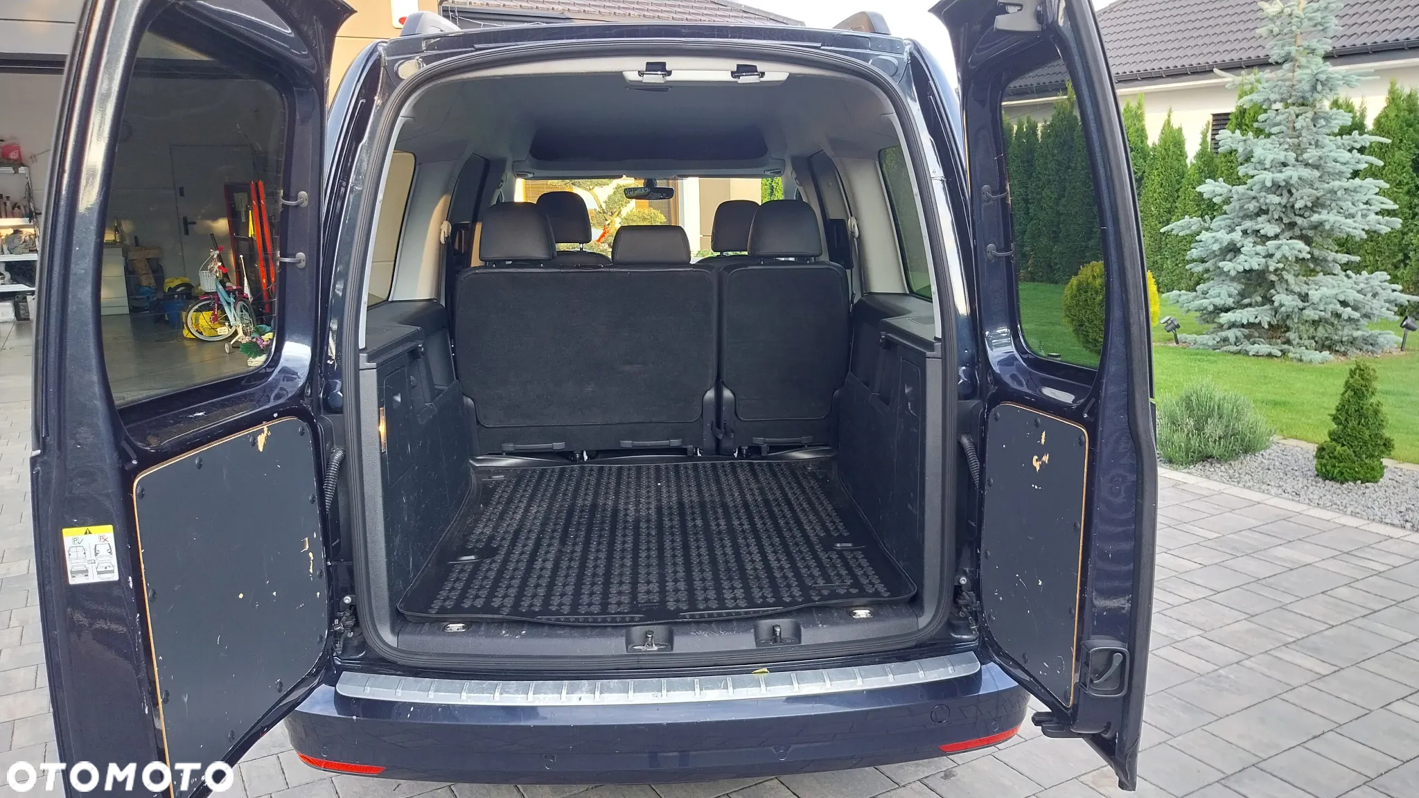 Volkswagen Caddy Maxi 2.0 TDI Highline DSG - 3