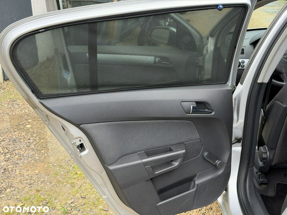 Opel Astra - 12