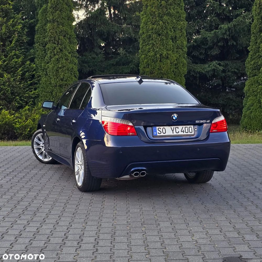 BMW Seria 5 530d Sport-Aut Edition Sport - 10