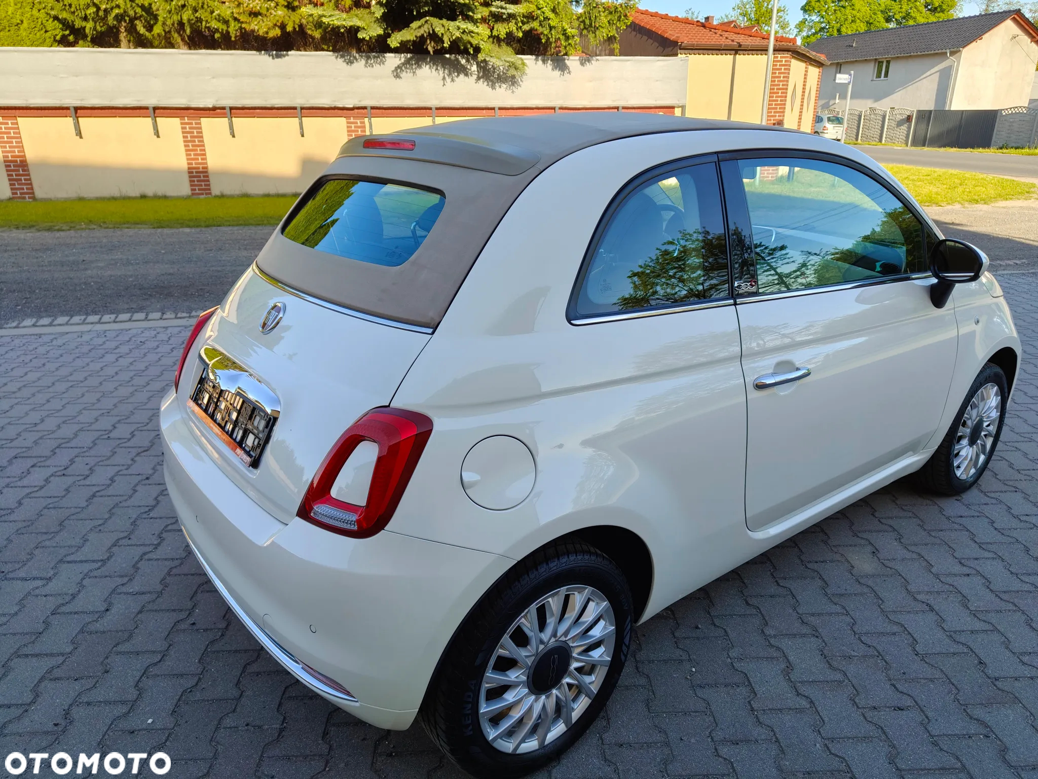 Fiat 500 C 1.2 8V Lounge - 8