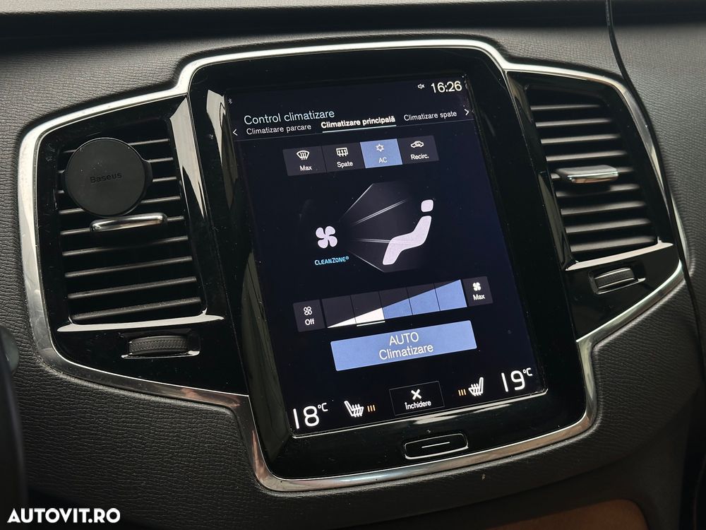 Volvo XC 90 D5 AWD Geartronic Inscription - 16