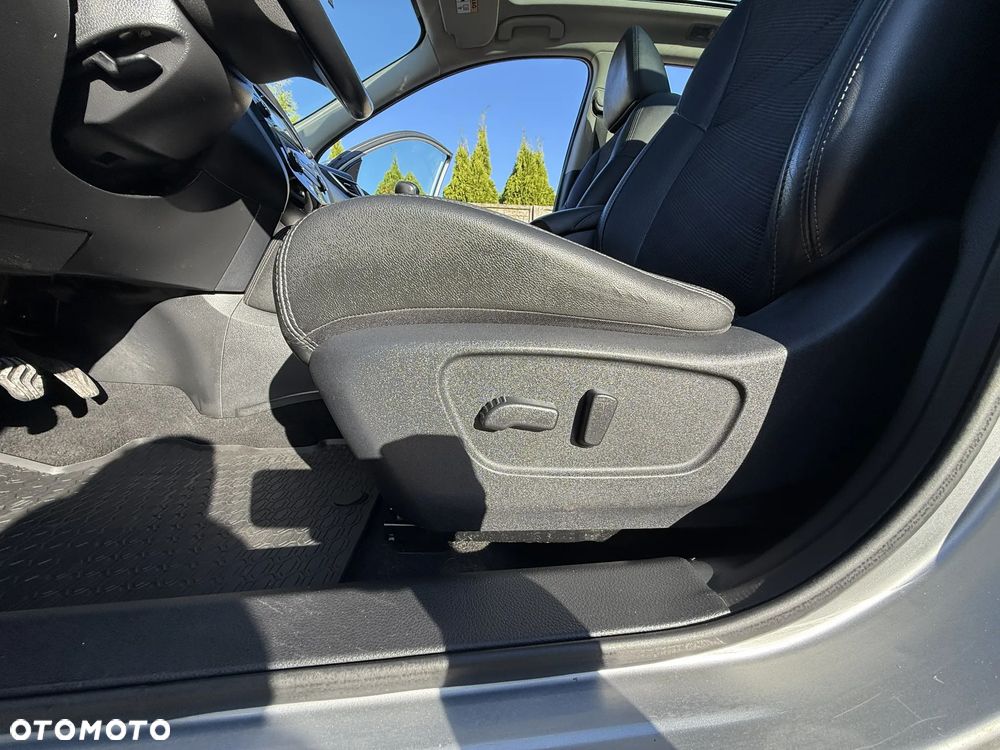 Nissan Qashqai 1.6 dCi 4x4 Tekna - 13