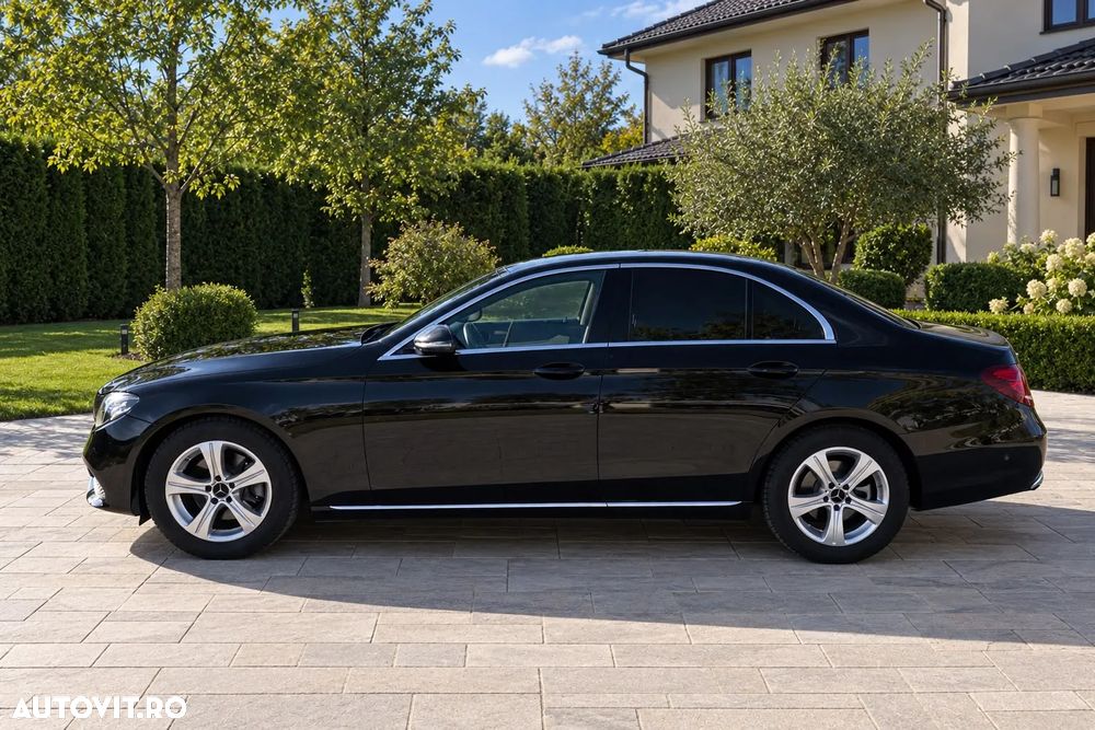 Mercedes-Benz E 220 d 4MATIC Aut. - 6
