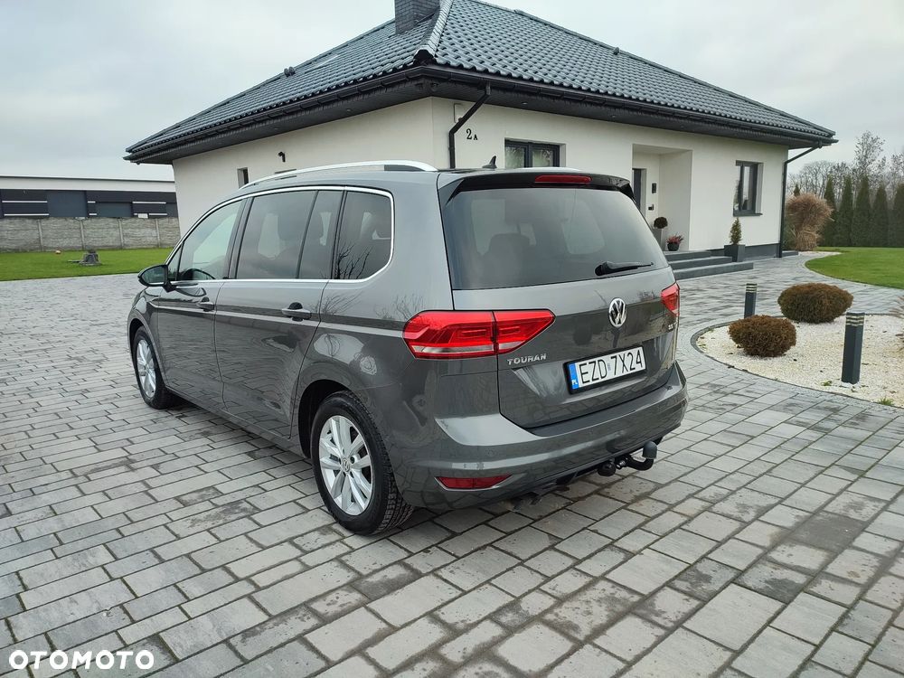 Volkswagen Touran 2.0 TDI BMT Comfortline DSG - 10