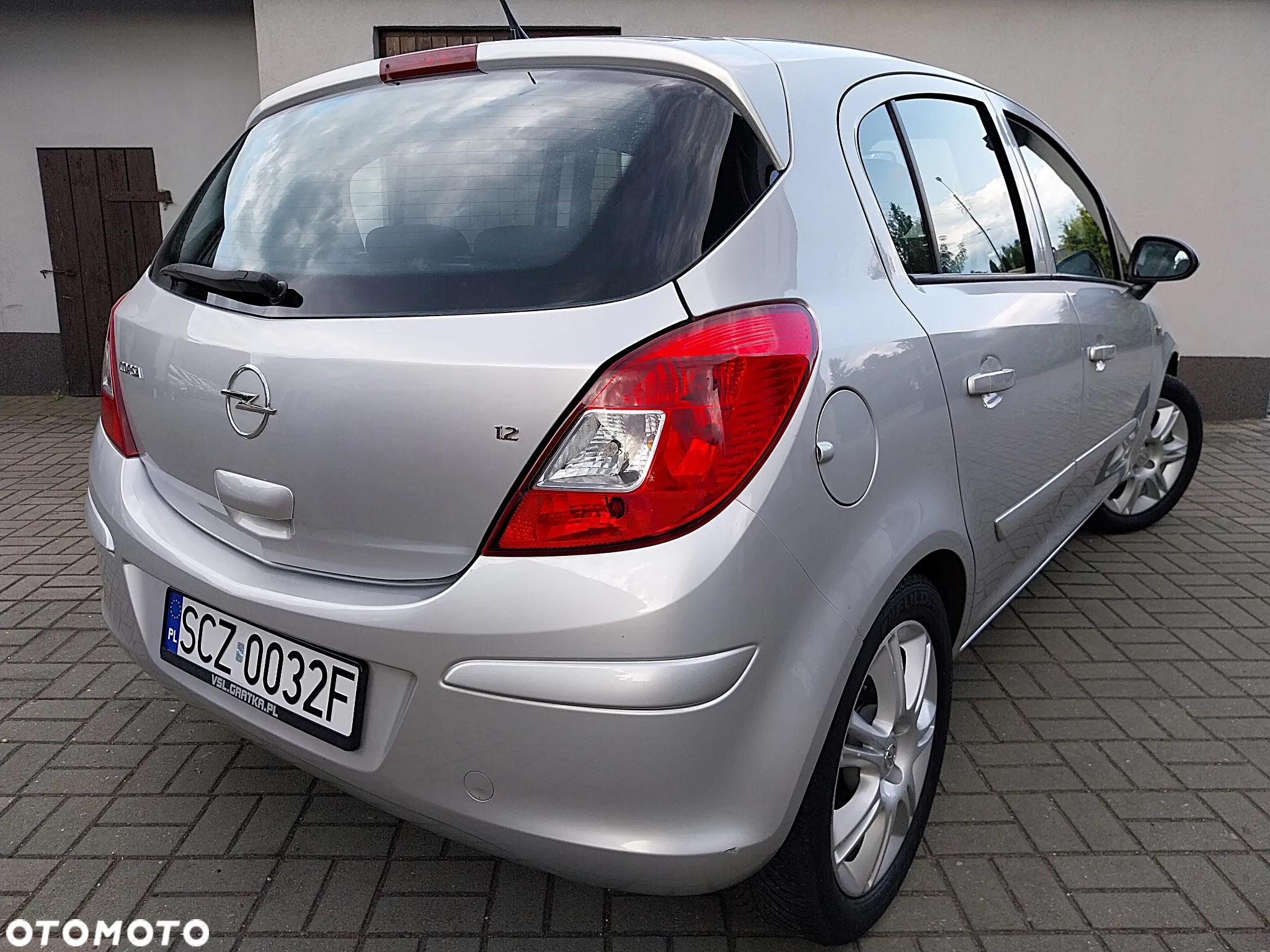 Opel Corsa 1.2 16V Edition - 3