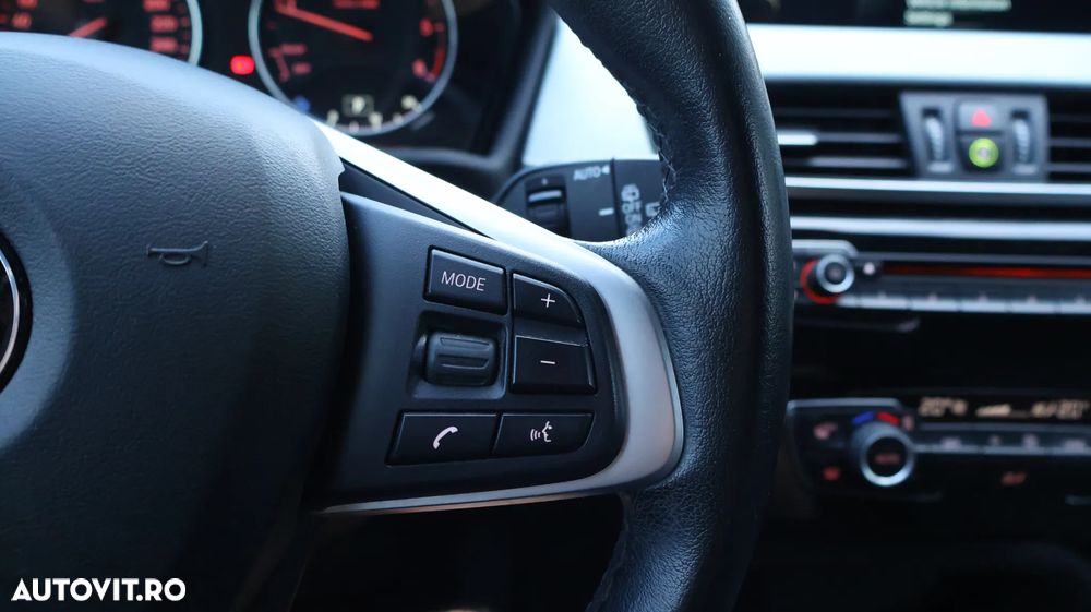 BMW X1 sDrive18d Aut. xLine - 15