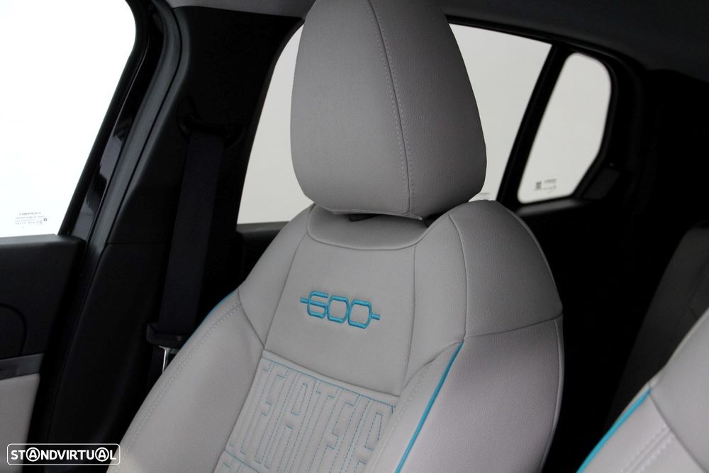 Fiat 600 1.2 Hybrid La Prima - 10