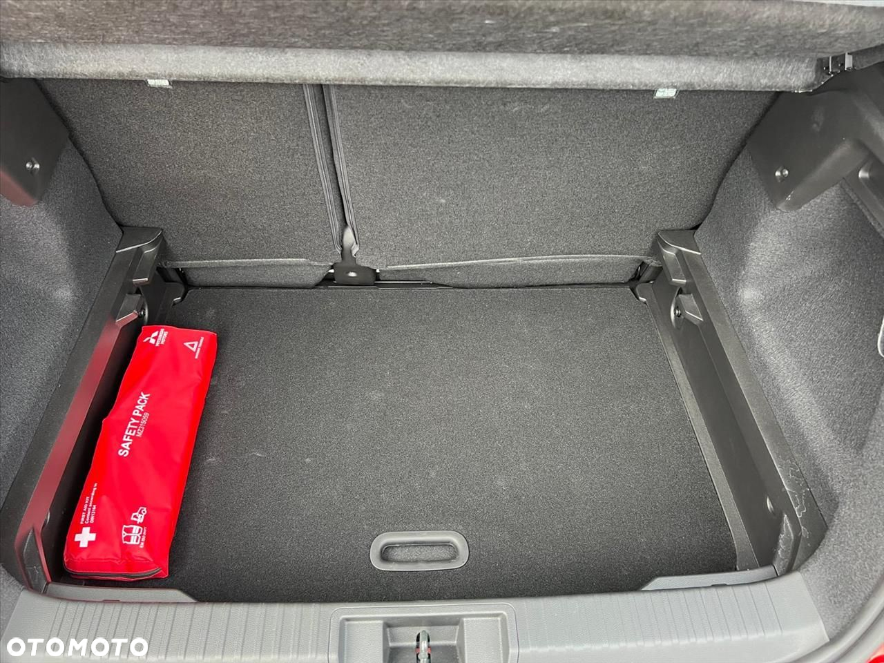 Mitsubishi ASX - 20