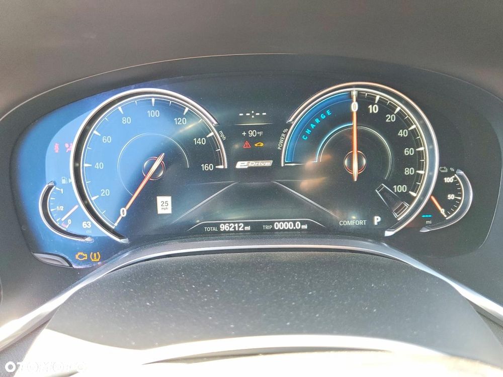 BMW Seria 7 740Le xDrive iPerformance - 10
