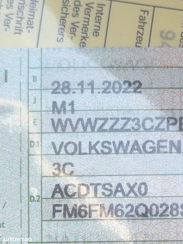 Volkswagen Passat 2.0 TDI SCR Elegance - 11