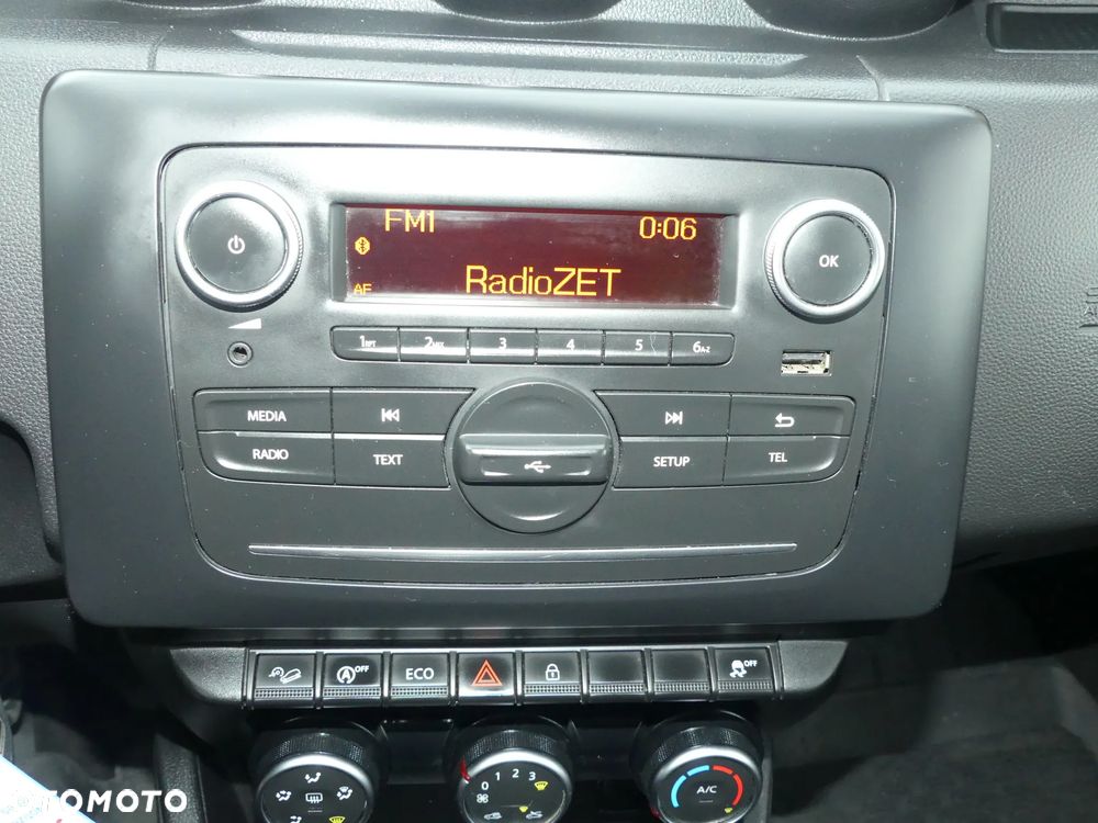 Dacia Duster 1.6 SCe Outdoor 4x4 S&S - 24