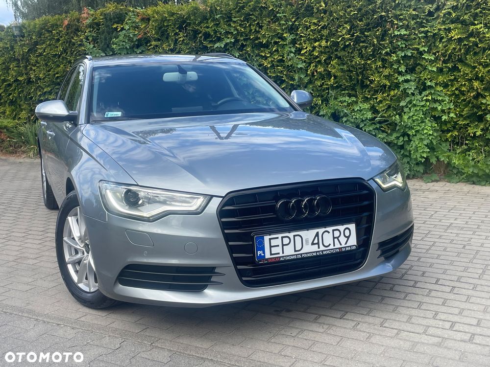 Audi A6 Avant - 11