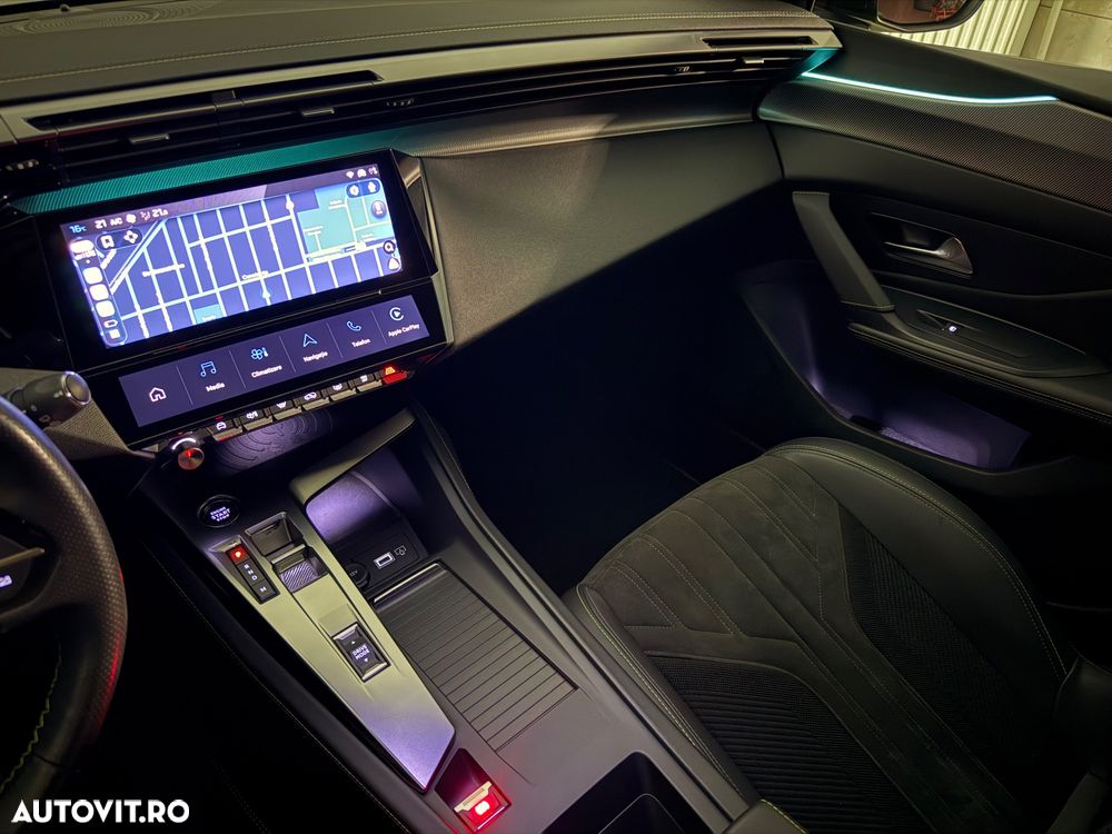 Peugeot 308 PureTech 130 GPF EAT8 Stop & Start GT - 36