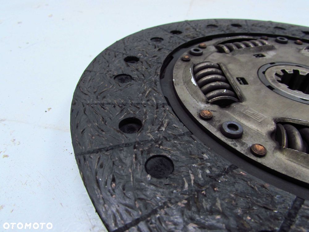 IVECO DAILY IV LIFT 2.3 10-18 KOLO DWUMASOWE SPRZEGLO LUK 504386357 7mm - 10