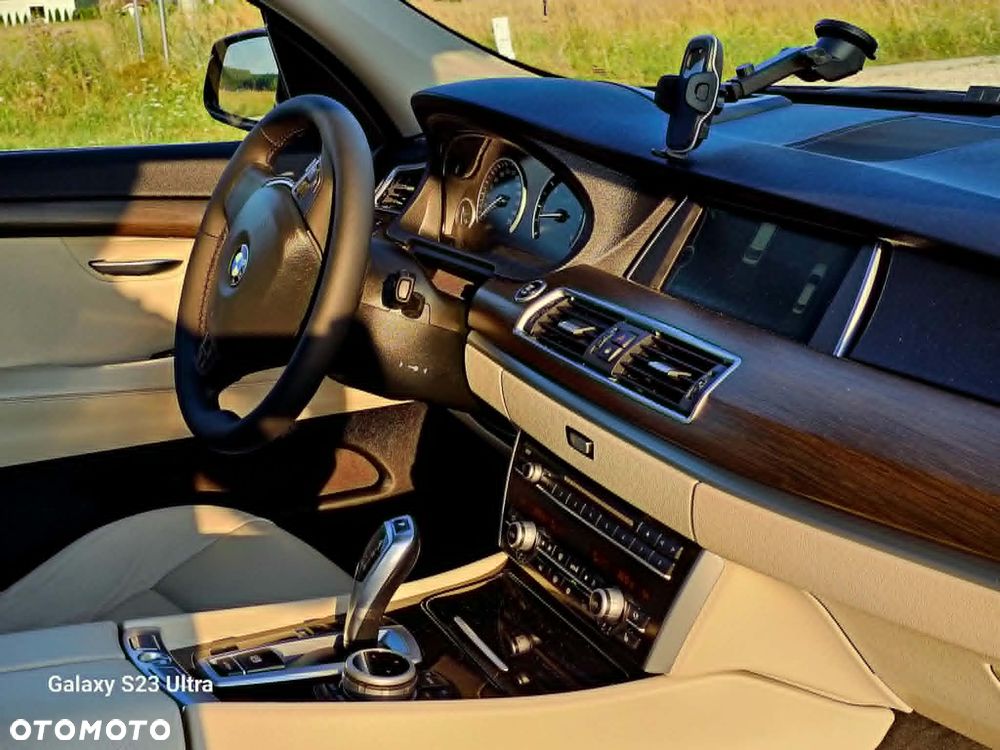 BMW Seria 5 530d - 21