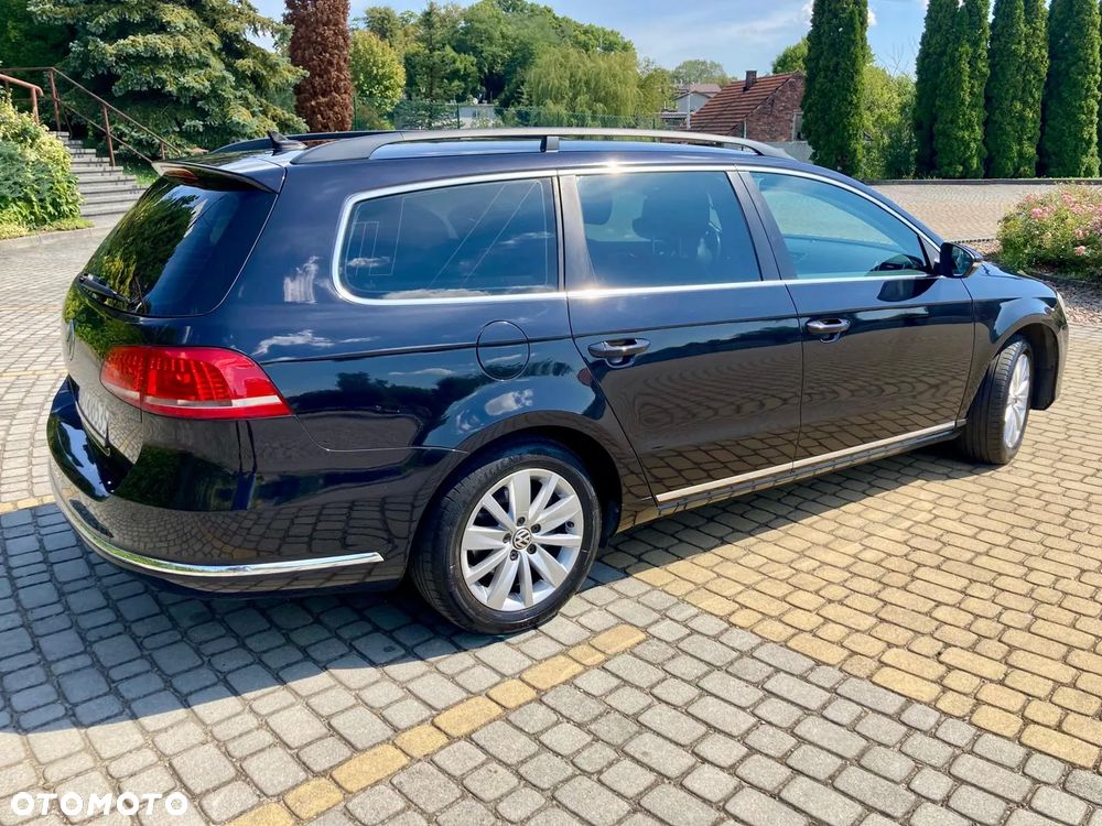 Volkswagen Passat - 2