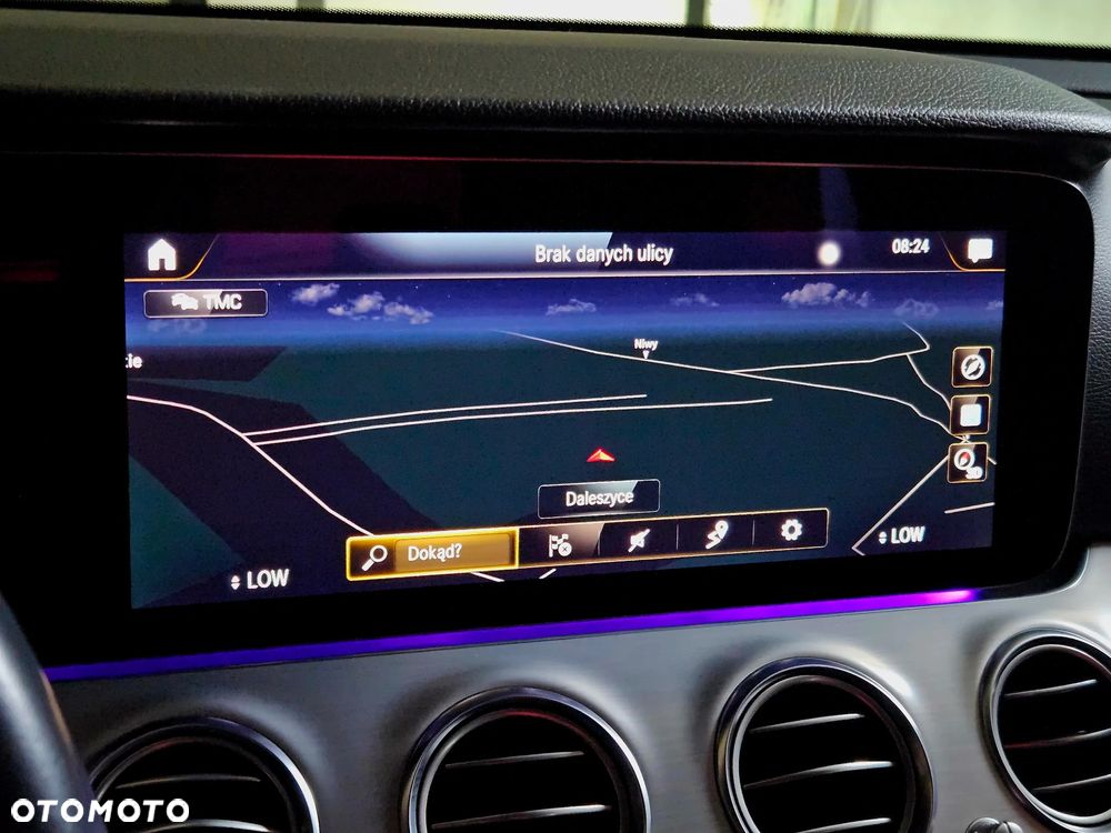 Mercedes-Benz Klasa E 220 d 4-Matic 9G-TRONIC - 28