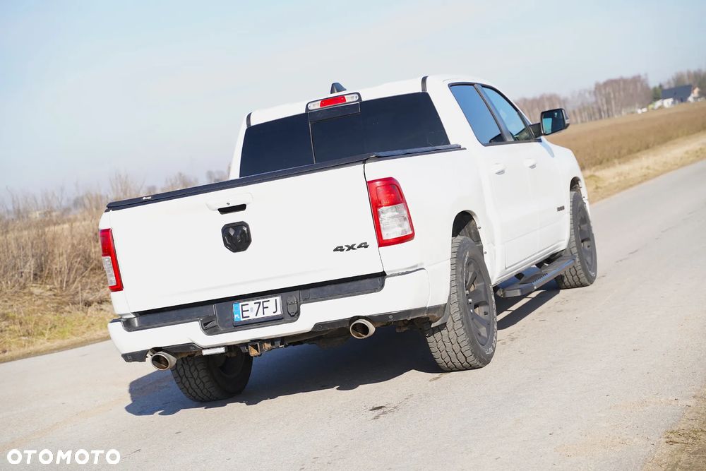 RAM 1500 5.7 Crew Cab Bighorn - 5