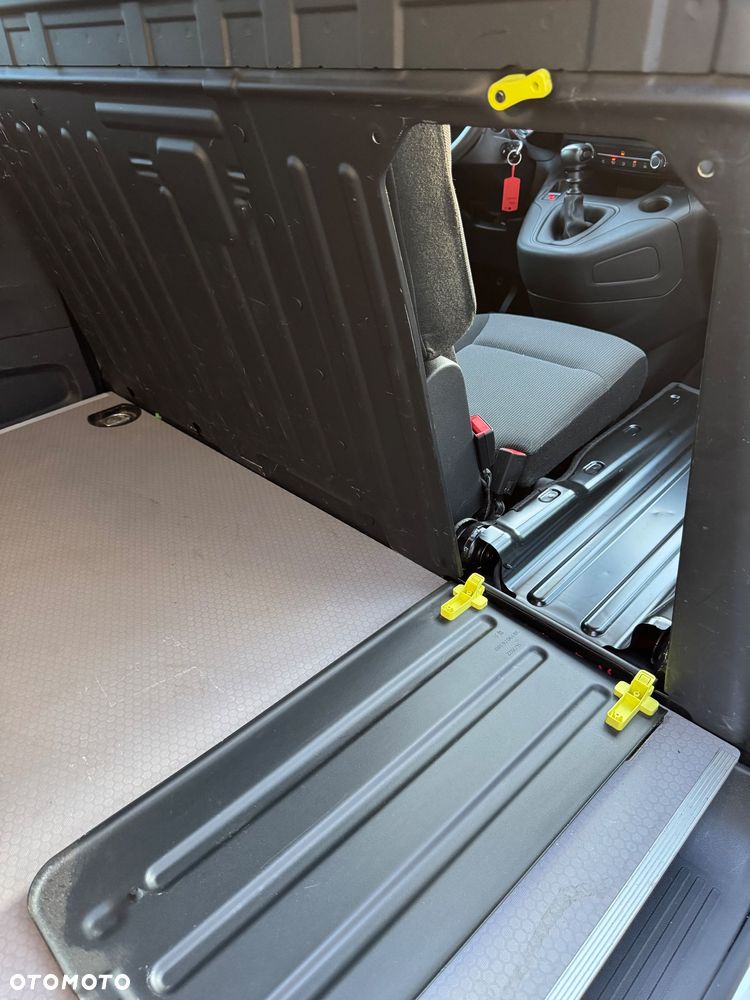 Opel Combo Life - 25
