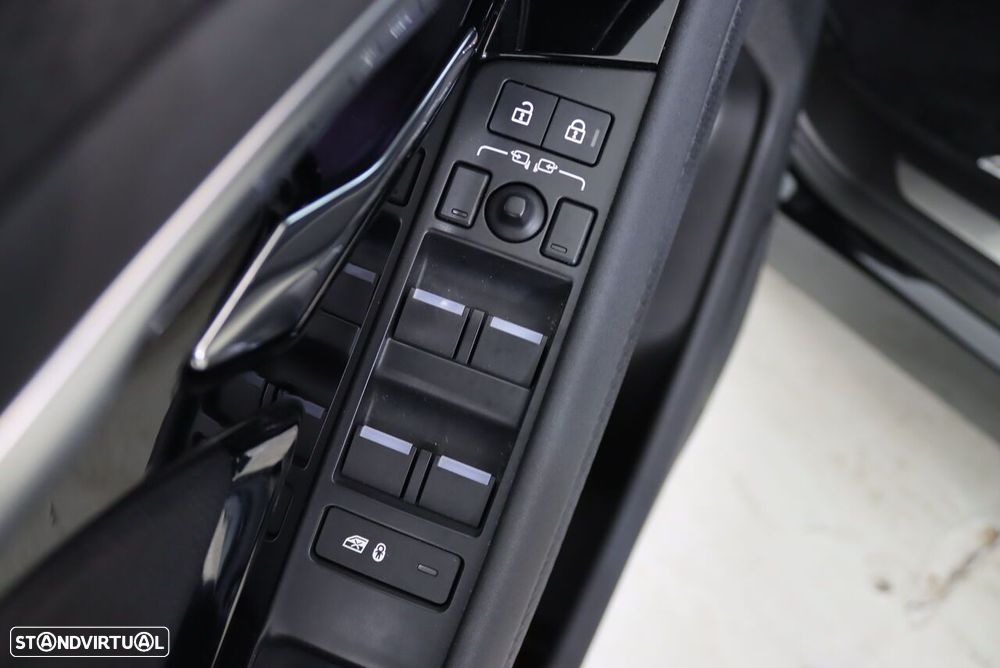 Land Rover Range Rover Evoque 1.5 P300e AWD R-Dynamic S Auto - 14