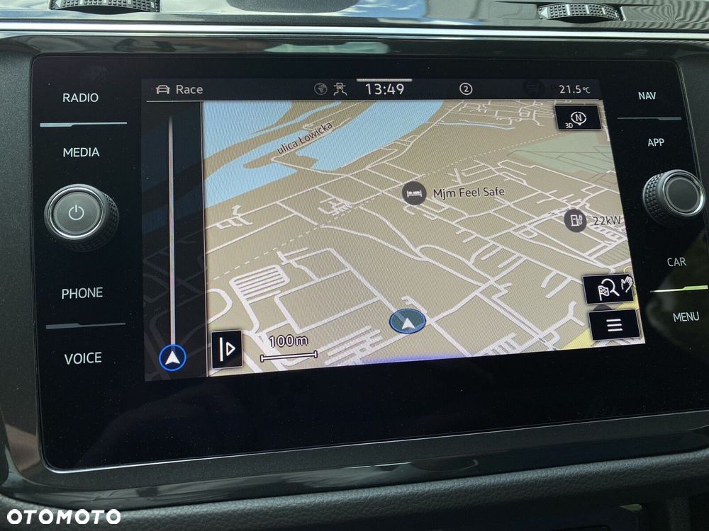 Volkswagen Tiguan - 19
