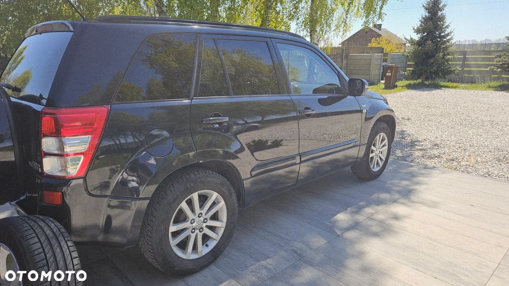 Suzuki Grand Vitara 1.9 DDiS - 3