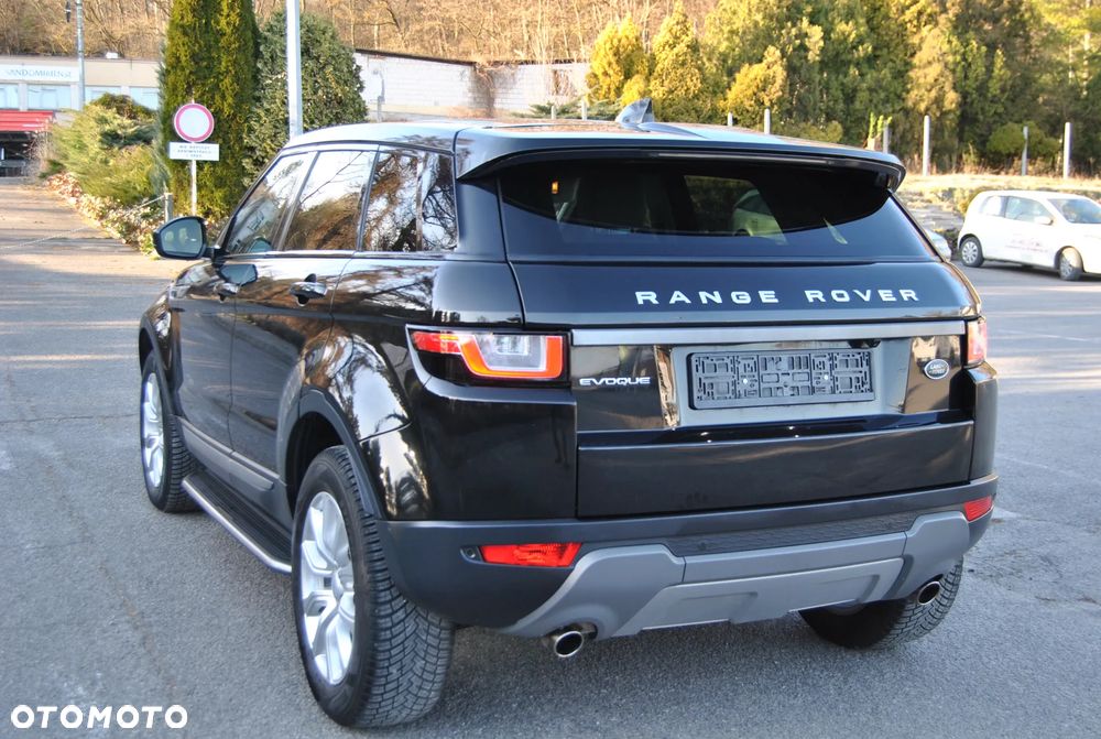 Land Rover Range Rover Evoque D150 R-Dynamic SE - 37