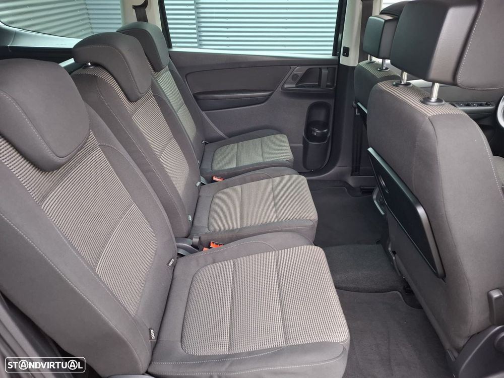 VW Sharan 2.0 TDI Confortline - 33