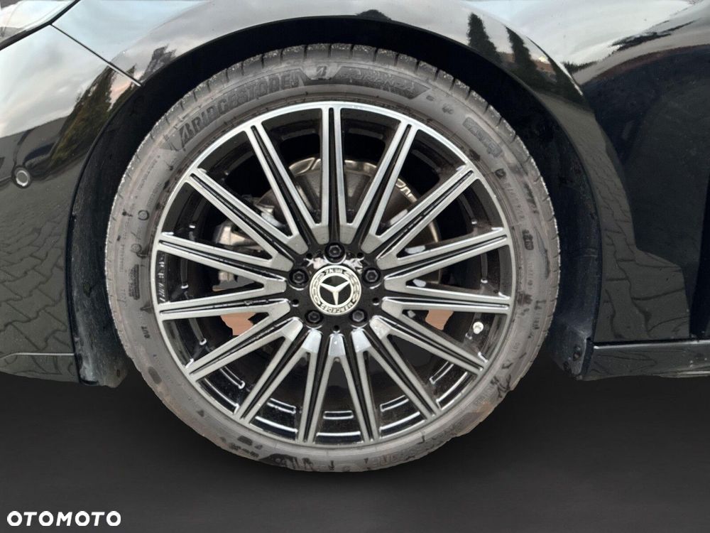 Mercedes-Benz CLA - 10
