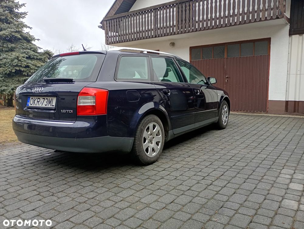 Audi A4 Avant 1.9 TDI - 9