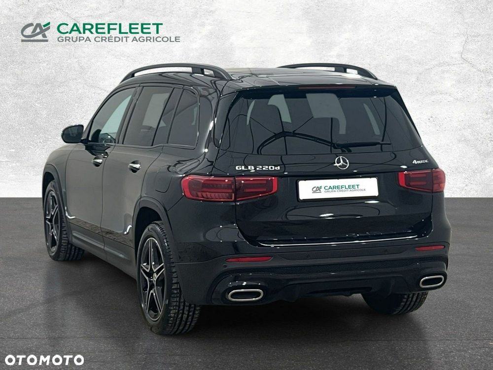 Mercedes-Benz GLB - 7