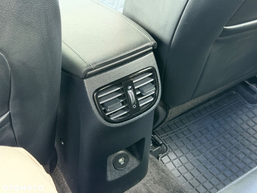 Kia XCeed 1.6 T-GDI Tribute DCT - 19