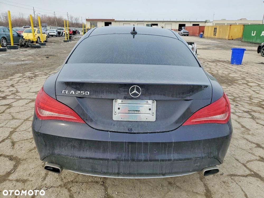 Mercedes-Benz CLA - 6