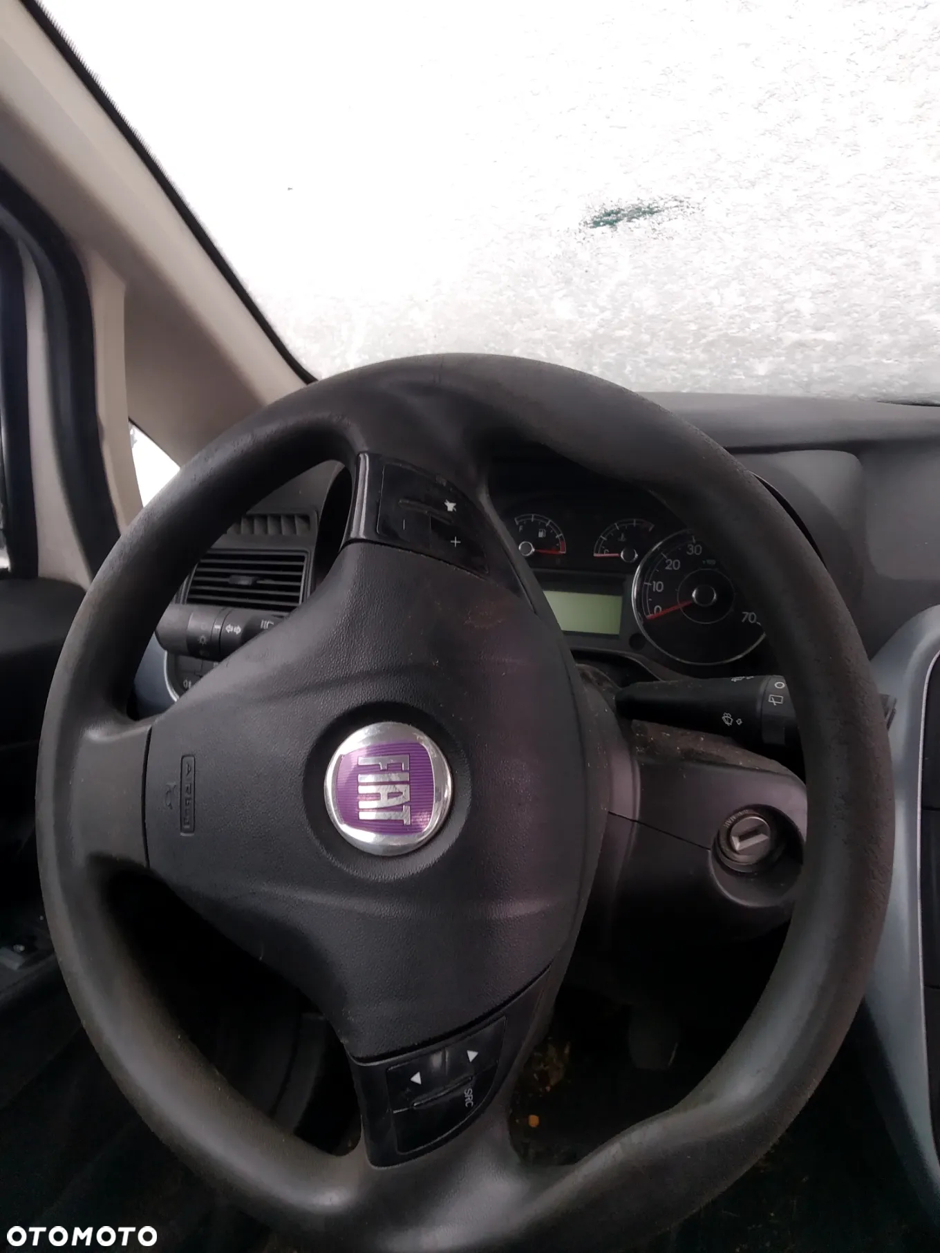FIAT GRANDE PUNTO 05-09 1.3 MULTIJET - KLAPKA WLEWU PALIWA 249 - 19