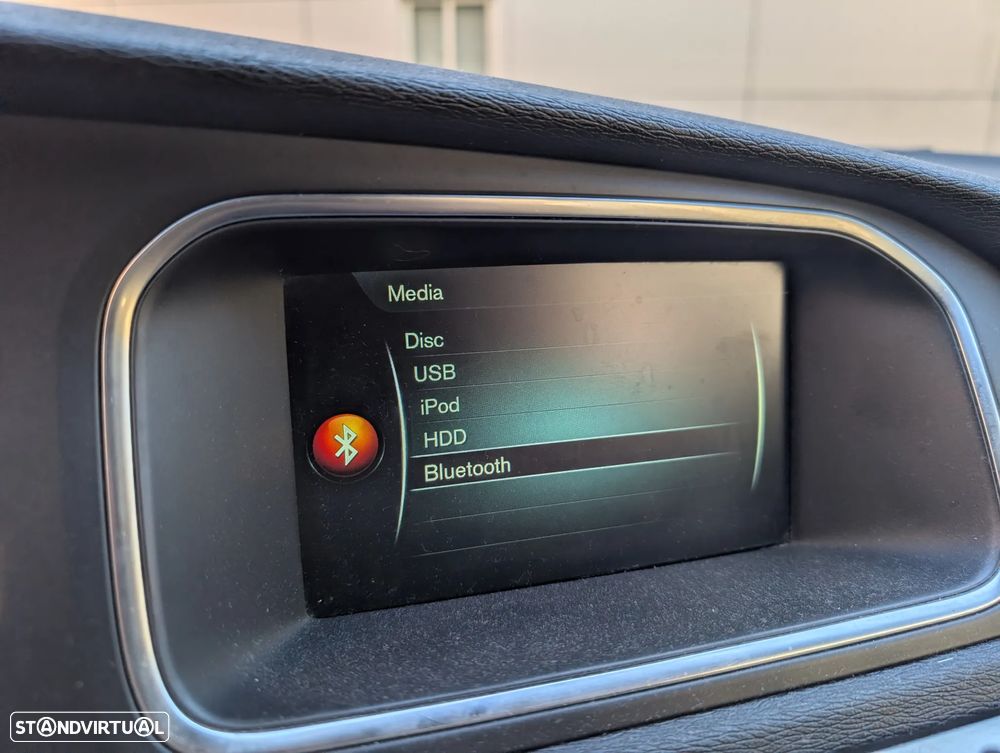 Volvo V40 ver-1-6-d2-momentum-powershift - 14