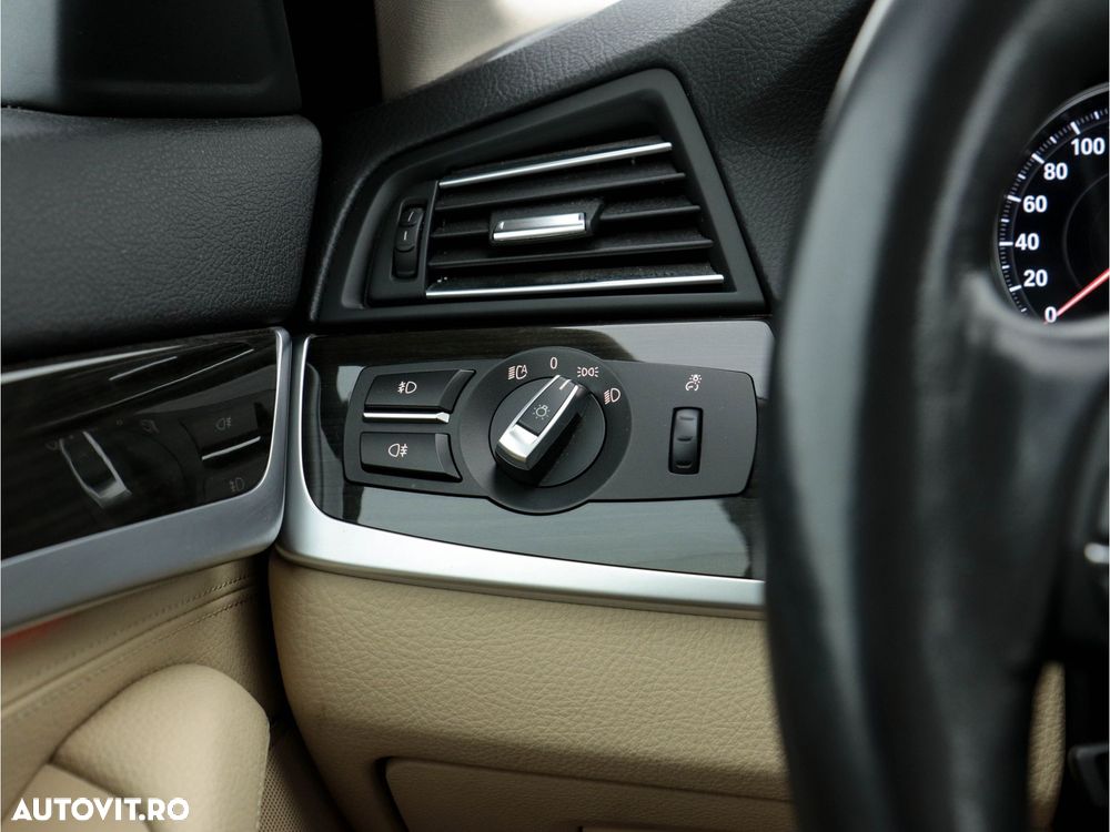 BMW Seria 5 520d Aut. Luxury Line - 16