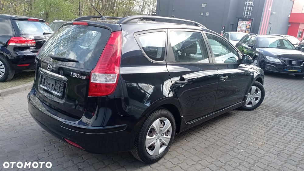 Hyundai i30 i30cw 1.4 Comfort - 21