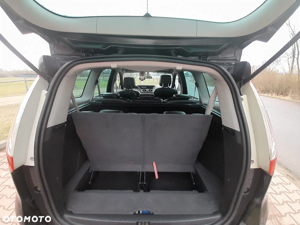 Renault Grand Scenic dCi 110 EDC Bose Edition - 9