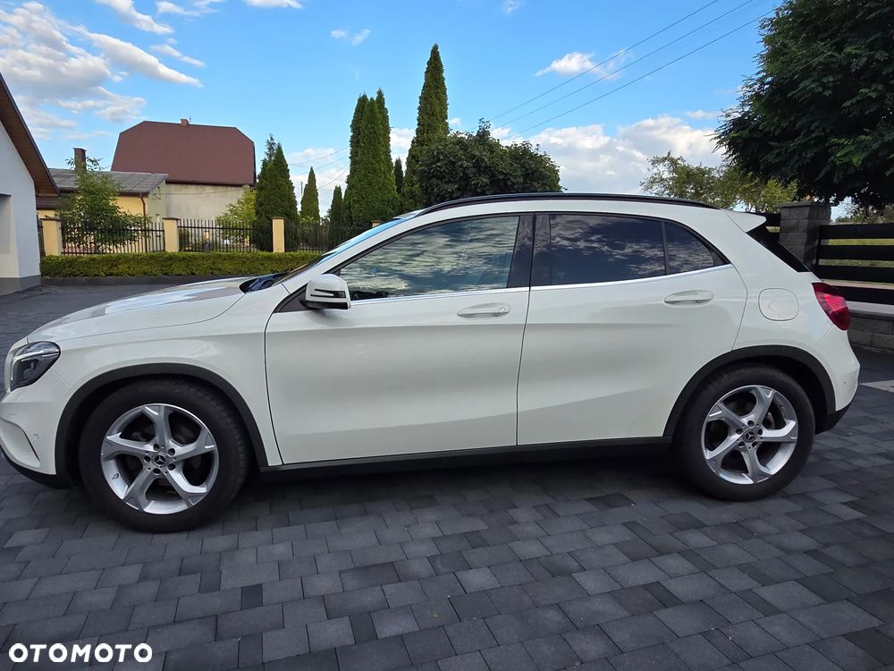 Mercedes-Benz GLA 180 (CDI) d - 3