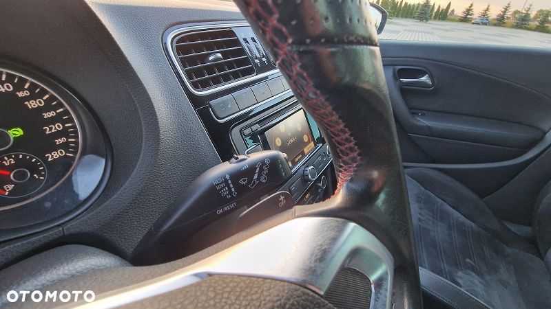 Volkswagen Polo 1.4 TSI GTI DSG - 16